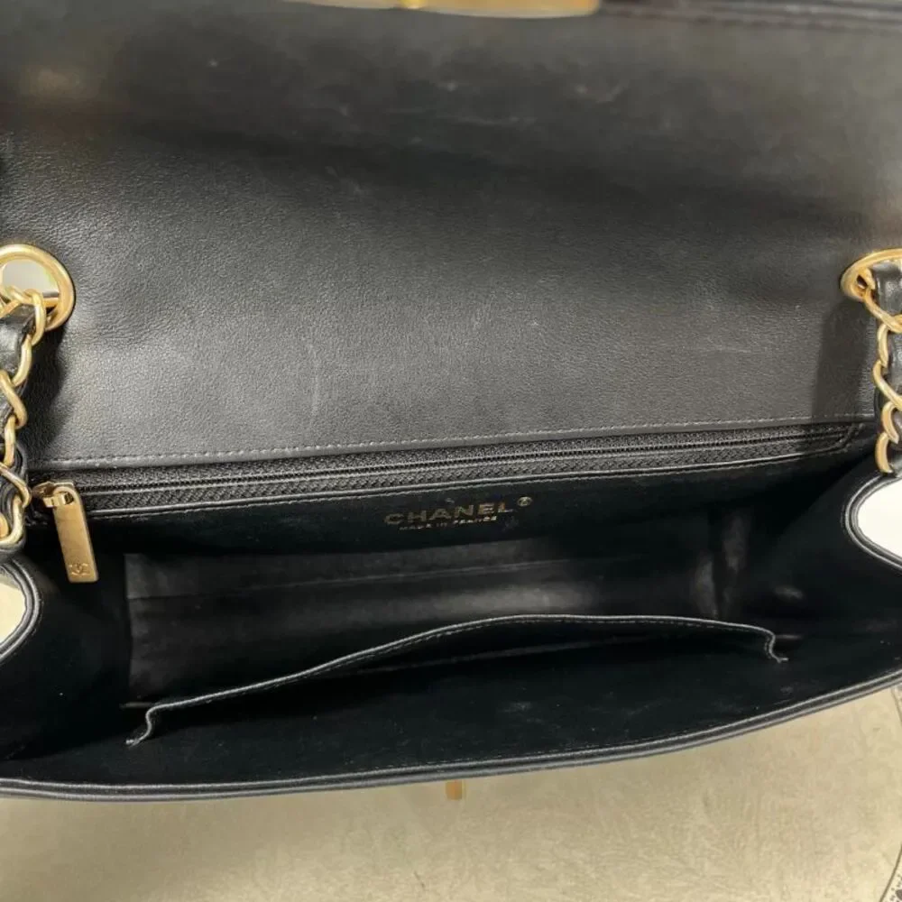 Chanel Women Pre-Loved Bag Very Good Condition